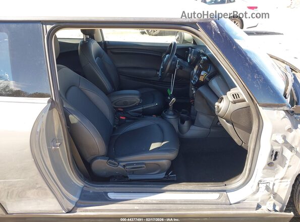 WMWXR3C00L2M11938 2020 MINI HARDTOP Серый Вид салона спереди