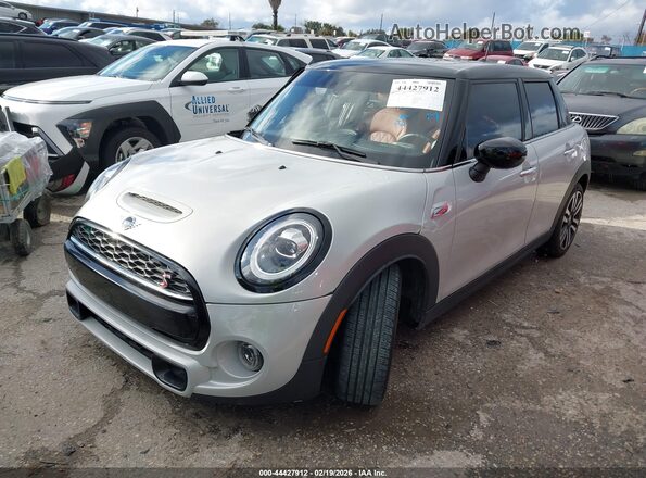 WMWXU9C06M2P15052 2021 MINI HARDTOP Серый Передняя левая четверть