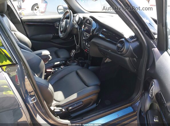 WMWXU9C0XL2M70982 2020 MINI HARDTOP Серый Вид салона спереди