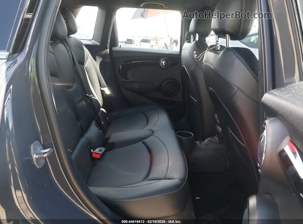 WMWXU9C0XL2M70982 2020 MINI HARDTOP Серый Вид наклейки с VIN-кодом