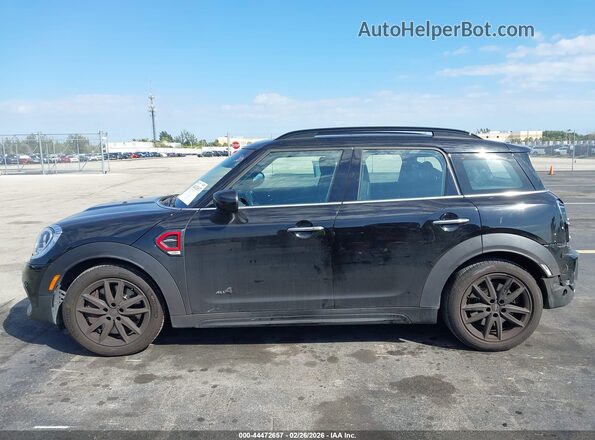 WMZ33BS03N3N89015 2022 MINI COUNTRYMAN Черный Панорамный вид салона 360°