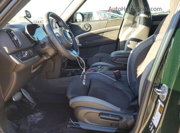 WMZ33BS08R3S29583 2024 MINI COOPER Зеленый Вид салона спереди
