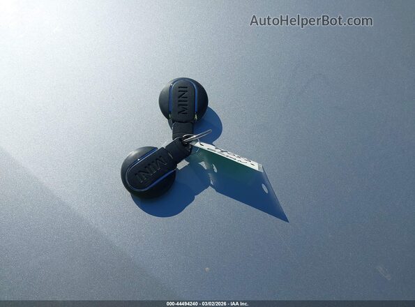 WMZ53BR02R3R68642 2024 MINI COUNTRYMAN Зеленый Вид панели приборов