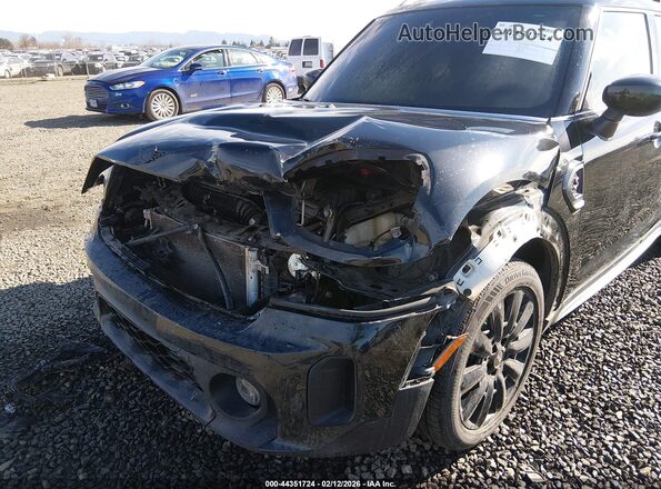 WMZ83BR06P3P56773 2023 MINI COUNTRYMAN Черный Вид спереди