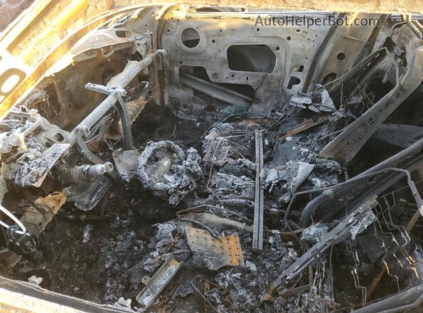 WMZ83BR09P3R28696 2023 MINI COOPER Burn Widok wnętrza z przodu