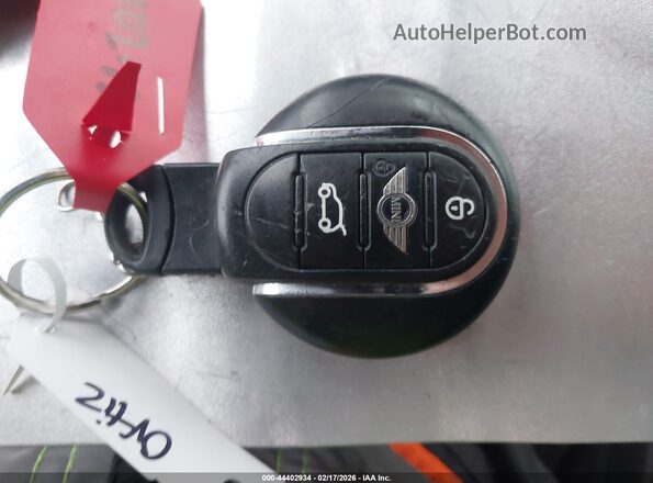 WMZYS7C30J3E08321 2018 MINI COUNTRYMAN White Dashboard view
