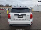 2018 Mini Countryman Cooper White vin: WMZYS7C30J3E08321