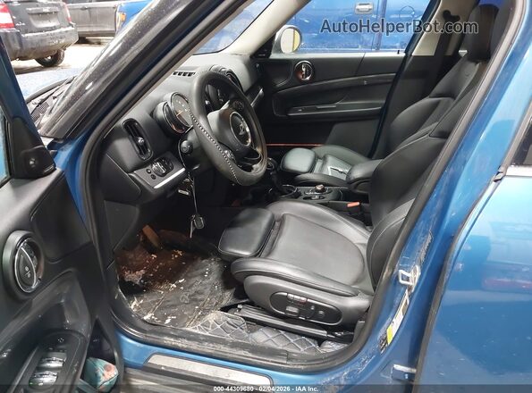 WMZYT5C32H3D80646 2017 MINI COUNTRYMAN Blue Widok wnętrza z przodu