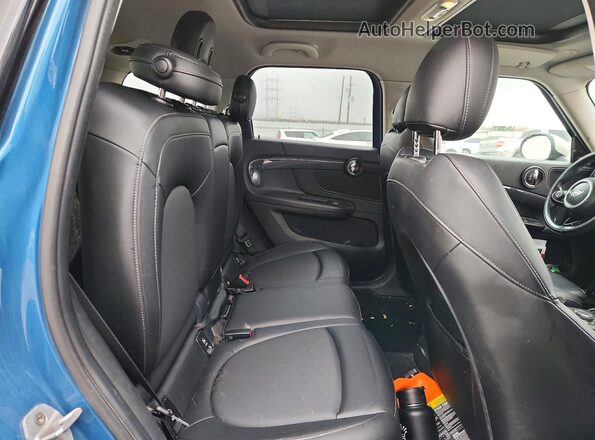 WMZYT5C37J3E60434 2018 MINI COOPER Синий Вид задней части салона