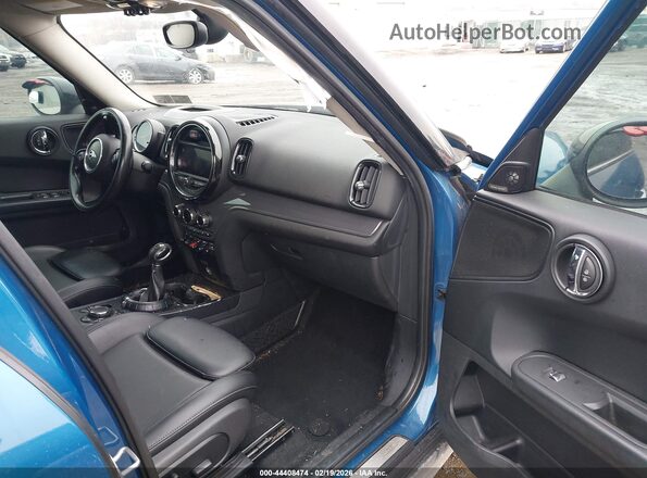 WMZYV5C35H3E02679 2017 MINI COUNTRYMAN Blue Widok wnętrza z przodu
