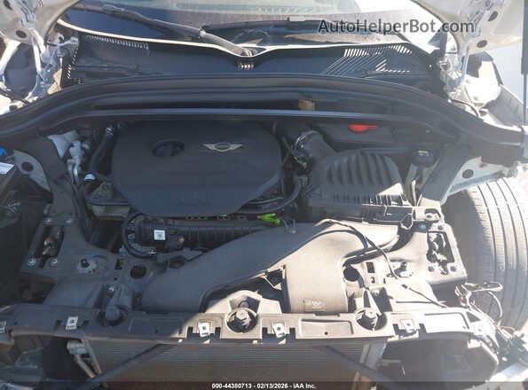 WMZYV5C38J3B75994 2018 MINI COUNTRYMAN Белый Вид сзади