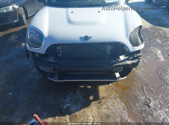 WMZYV5C38J3B75994 2018 MINI COUNTRYMAN Белый Вид спереди