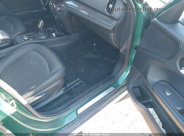 WMZYW5C04L3L13338 2020 MINI COUNTRYMAN Зеленый Вид салона спереди