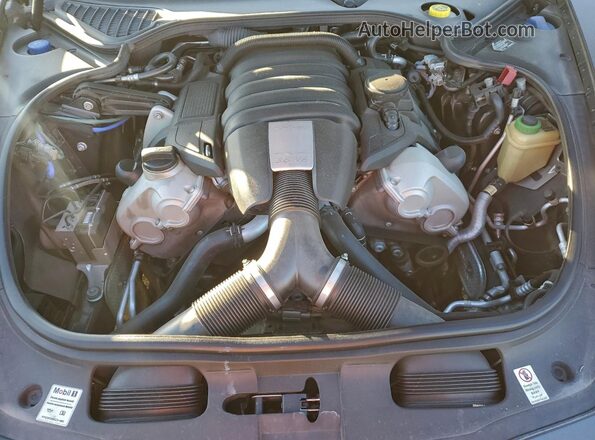 WP0AA2A70GL000582 2016 PORSCHE PANAMERA Черный Вид задней части салона