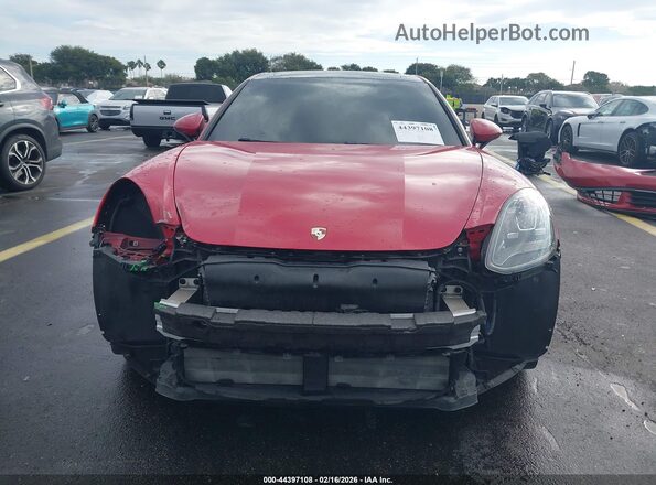 WP0AA2A77HL101488 2017 PORSCHE PANAMERA Красный Вид задней части салона