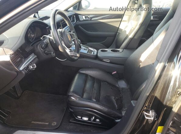 WP0AA2A7XLL103177 2020 PORSCHE PANAMERA Черный Вид салона спереди