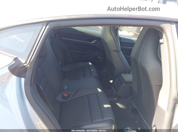 WP0AA2Y11SSA09827 2025 PORSCHE TAYCAN Серебряный Вид наклейки с VIN-кодом