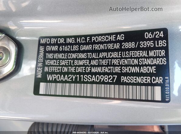 WP0AA2Y11SSA09827 2025 PORSCHE TAYCAN Серебряный Вид подкапотного пространства
