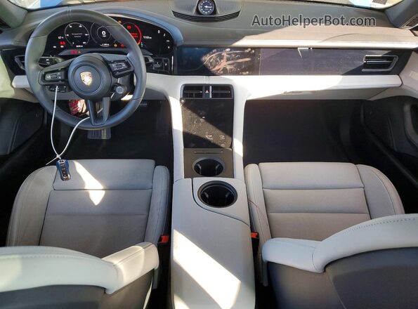 WP0AA2Y13RSA12416 2024 PORSCHE TAYCAN Синий Вид панели приборов