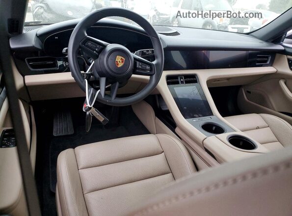 WP0AA2Y16RSA13298 2024 PORSCHE TAYCAN Черный Вид панели приборов