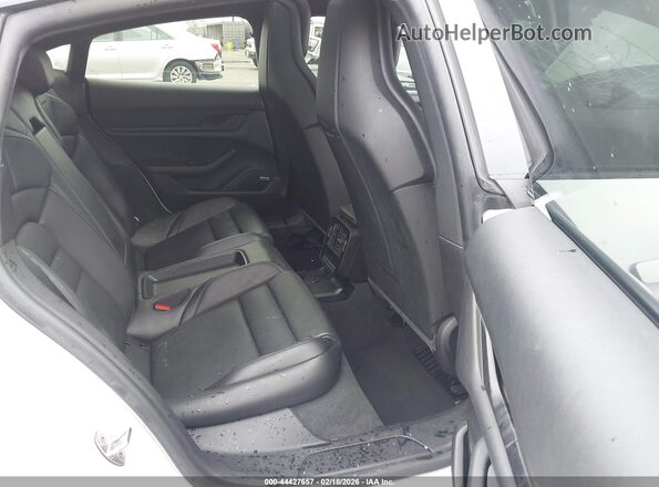 WP0AA2Y18MSA17247 2021 PORSCHE TAYCAN Белый Вид наклейки с VIN-кодом