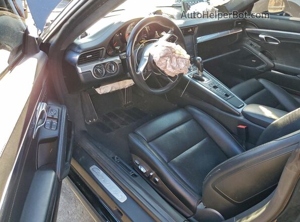 WP0AB2A90JS123617 2018 PORSCHE 911 Black Widok deski rozdzielczej