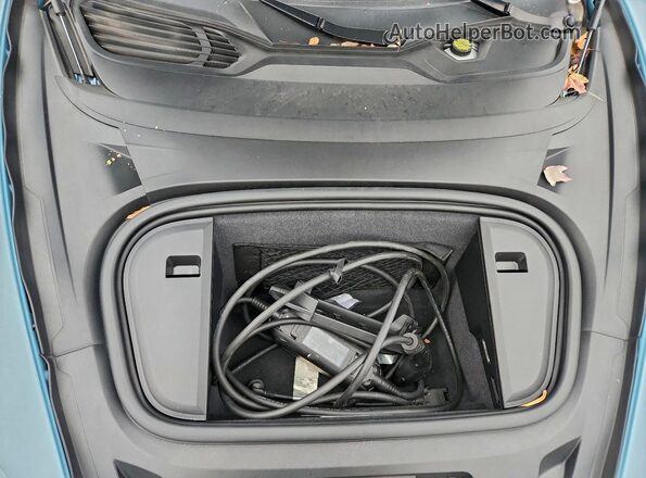 WP0AB2Y10LSA53316 2020 PORSCHE TAYCAN Синий Вид задней части салона