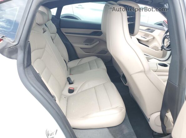 WP0AB2Y10MSA42107 2021 PORSCHE TAYCAN Красный Вид задних сидений