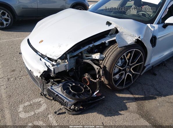 WP0AB2Y13PSA36659 2023 PORSCHE TAYCAN Серебряный Вид спереди