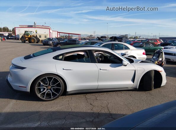 WP0AB2Y13PSA36659 2023 PORSCHE TAYCAN Серебряный Вид задней части салона