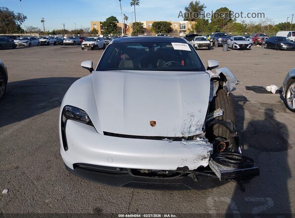 WP0AB2Y13PSA36659 2023 PORSCHE TAYCAN Серебряный Вид щитка приборов