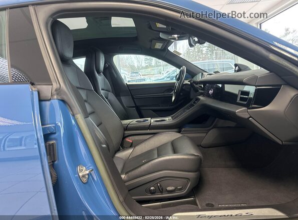 WP0AB2Y15NSA45523 2022 PORSCHE TAYCAN Blue Widok wnętrza z przodu