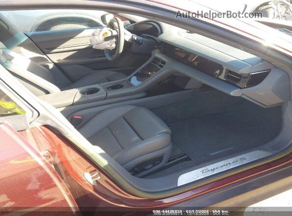 WP0AB2Y16NSA45160 2022 PORSCHE TAYCAN Maroon Widok wnętrza z przodu