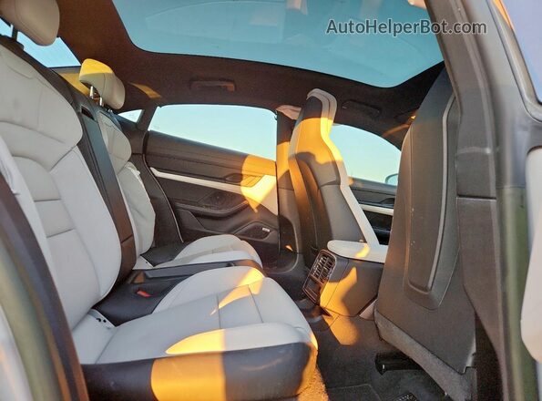 WP0AB2Y1XPSA36111 2023 PORSCHE TAYCAN Серый Вид задних сидений