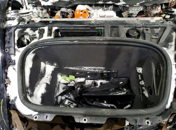 WP0AC2Y10LSA72302 2020 PORSCHE TAYCAN Черный Вид задней части салона