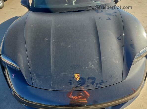 WP0AC2Y15LSA72120 2020 PORSCHE TAYCAN Угольный Вид задней части салона