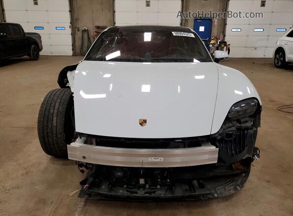 WP0AC2Y1XLSA70430 2020 PORSCHE TAYCAN Белый Вид спереди