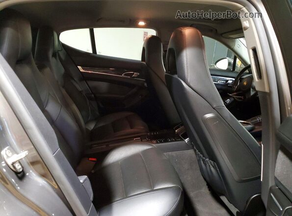 WP0AD2A79GL040053 2016 PORSCHE PANAMERA Серый Вид задних сидений