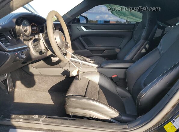 WP0AD2A99PS257030 2023 PORSCHE 911 Черный Вид салона спереди