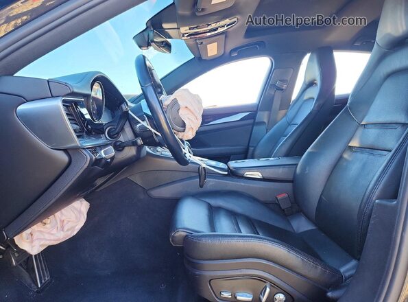 WP0AE2A76KL123283 2019 PORSCHE PANAMERA Серый Вид салона спереди