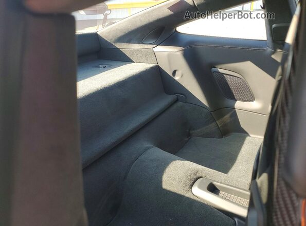 WP0AF2A9XKS165475 2019 PORSCHE 911 White უკანა სავარძლების ხედი