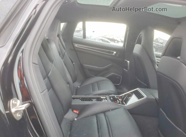 WP0AJ2A78PL101174 2023 PORSCHE PANAMERA Black Widok wnętrza z tyłu
