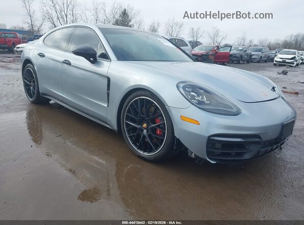 WP0AJ2A79ML115807 2021 PORSCHE PANAMERA Серебряный Передняя правая четверть