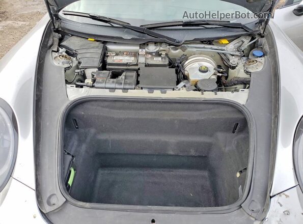WP0BB2A98JS134997 2018 PORSCHE 911 Серебряный Вид задней части салона