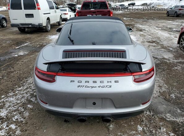 WP0BB2A98JS134997 2018 PORSCHE 911 Серебряный Вид сзади