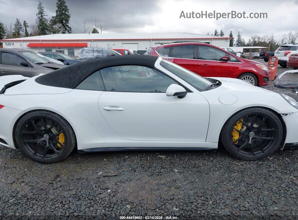 WP0CB2A93JS147239 2018 PORSCHE 911 White Widok wnętrza 360 stopni