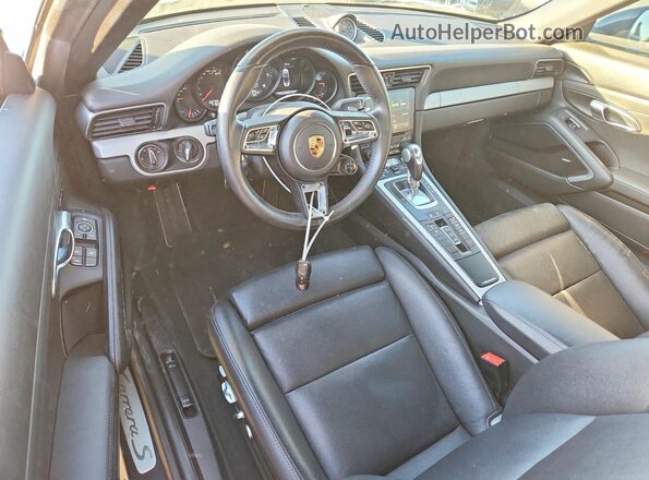 WP0CB2A97HS154852 2017 PORSCHE 911 Gray Widok deski rozdzielczej
