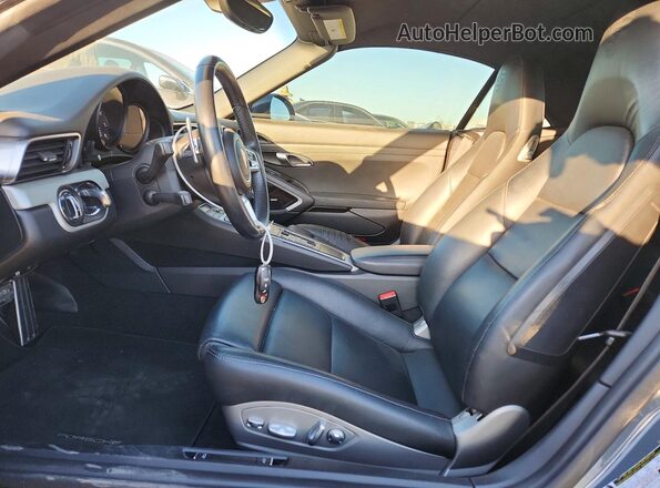 WP0CB2A97HS154852 2017 PORSCHE 911 Gray Widok wnętrza z przodu