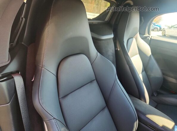 WP0CD2A85SK230125 2025 PORSCHE BOXSTER Серебряный Вид задних сидений