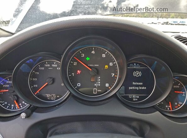 WP1AA2A21HKA90299 2017 PORSCHE CAYENNE Black Vista del cuadro de instrumentos